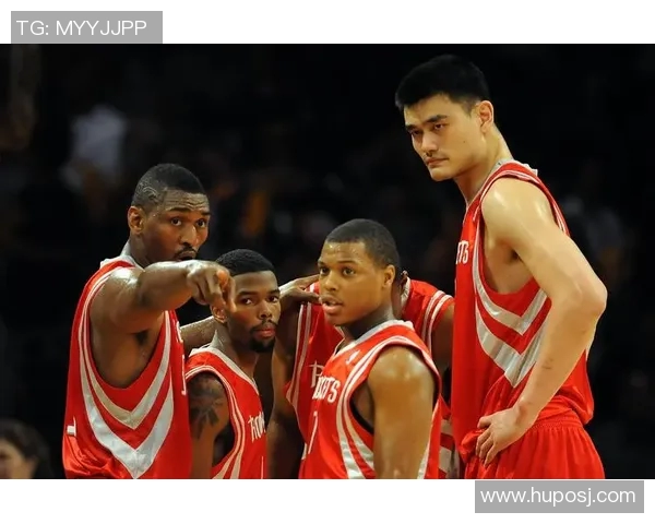 姚明职业生涯初期比赛回顾与精彩瞬间分析 姚明职业生涯初期比赛回顾与精彩瞬间分析