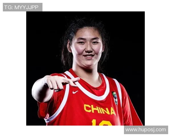 姚明的胸肌如何成为篮球运动员力量与美感的完美结合 姚明的胸肌如何成为篮球运动员力量与美感的完美结合