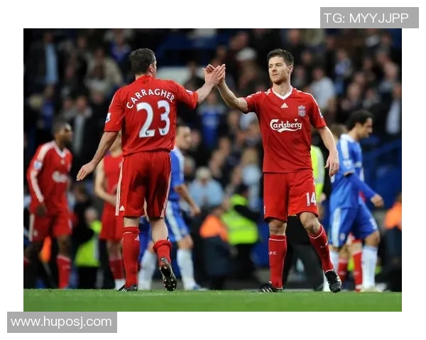 利物浦8号足球明星的传奇之路与辉煌成就揭秘 利物浦8号足球明星的传奇之路与辉煌成就揭秘