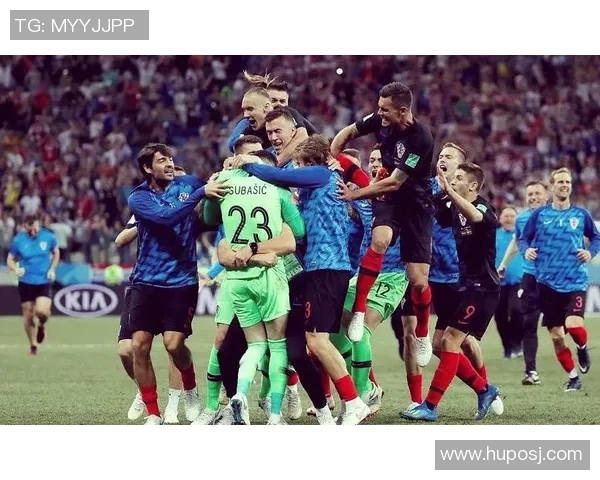 足球明星温暖瞬间展现人性光辉与无私奉献精神